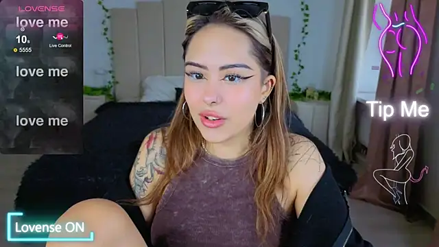 baby  kim online show from 10/29/25, 09:55