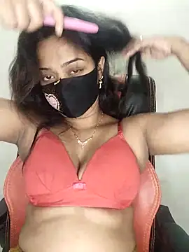 Snapshot of Tapur- chatting on 11/24/25, 03:01 Tapur- online show from 11/24/25, 03:01