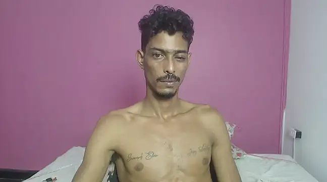 Snapshot of Albertwd420 chatting on 12/17/24, 05:51 Albertwd420 online show from 12/17/24, 05:51