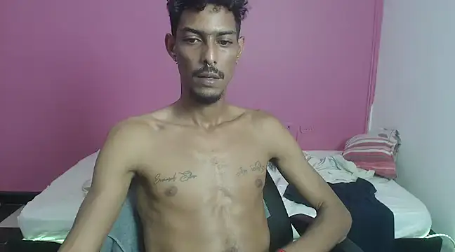 Snapshot of Albertwd420 chatting on 01/11/25, 10:40 Albertwd420 online show from 01/11/25, 10:40