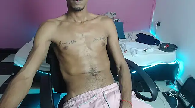 Snapshot of Albertwd420 chatting on 03/19/25, 04:36 Albertwd420 online show from 03/19/25, 04:36