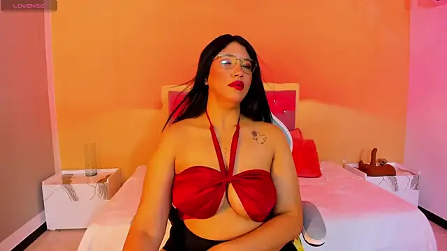 estrella bigboobs14 online show from 03/15/26, 10:32