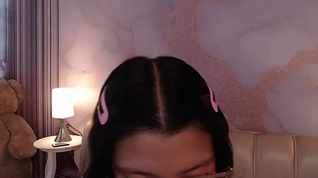 Snapshot of Gag_princeess chatting on 01/25/25, 10:18 Gag princeess online show from 01/25/25, 10:18