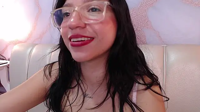 Snapshot of Gag_princeess chatting on 02/07/25, 10:41 Gag princeess online show from 02/07/25, 10:41
