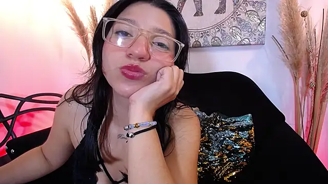 Snapshot of Gag_princeess chatting on 03/17/25, 08:19 Gag princeess online show from 03/17/25, 08:19
