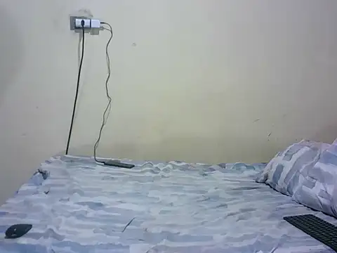 Snapshot of pornstarbrezillian chatting on 10/23/25, 11:24 pornstarbrezillian online show from 10/23/25, 11:24