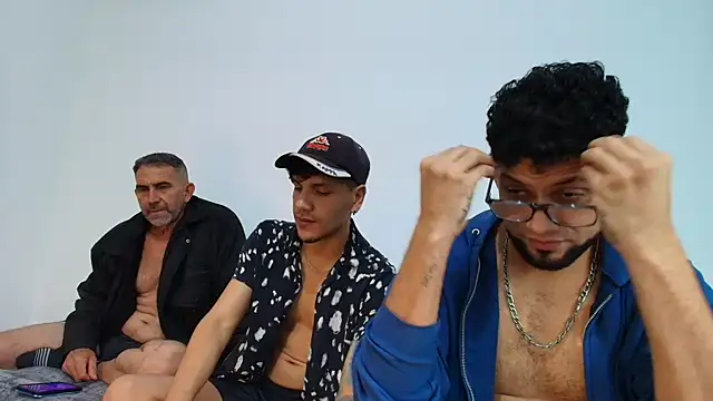 Benjamin show online show from 10/30/25, 02:35