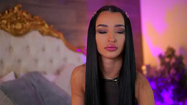 Snapshot of DeniseDevilles chatting on 02/04/25, 09:07 DeniseDevilles online show from 02/04/25, 09:07