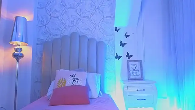 samanta william online show from 10/14/25, 03:40