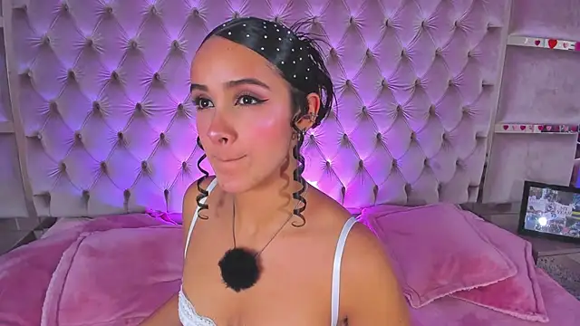 Harii 02 online show from 09/22/25, 08:11