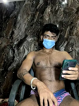 rony6663 online show from 10/22/25, 10:04