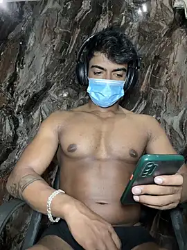 Snapshot of rony6663 chatting on 10/30/25, 09:44 rony6663 online show from 10/30/25, 09:44