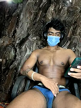 Snapshot of rony6663 chatting on 11/03/25, 08:37 rony6663 online show from 11/03/25, 08:37