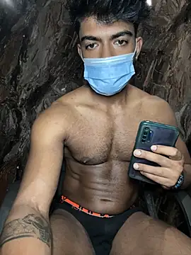 Snapshot of rony6663 chatting on 11/10/25, 09:41 rony6663 online show from 11/10/25, 09:41