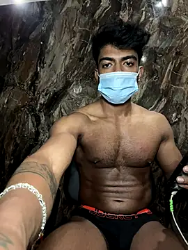 Snapshot of rony6663 chatting on 11/11/25, 01:22 rony6663 online show from 11/11/25, 01:22