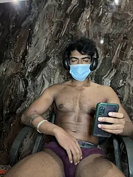 Snapshot of rony6663 chatting on 11/15/25, 10:12 rony6663 online show from 11/15/25, 10:12