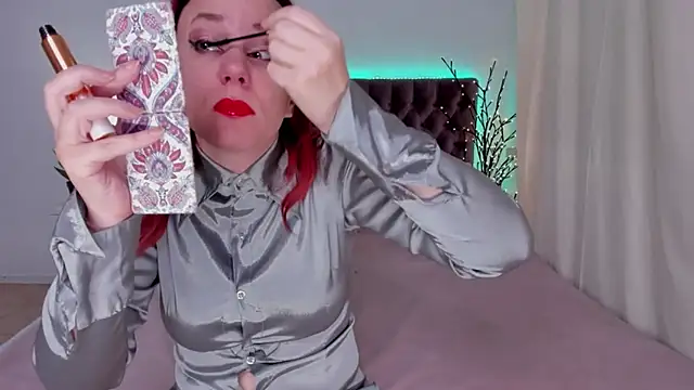 KristiVegass online show from 12/19/24, 06:56