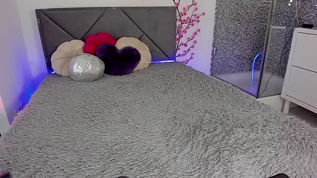 KristiVegass online show from 09/24/25, 05:33