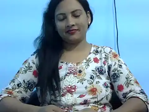 tripti2 online show from 02/02/25, 06:48