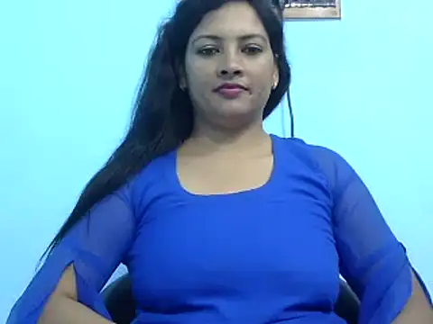 tripti2 online show from 02/03/25, 10:47