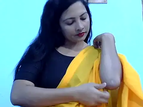 tripti2 online show from 02/08/25, 04:14