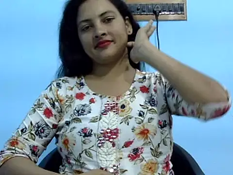 tripti2 online show from 02/22/25, 09:45