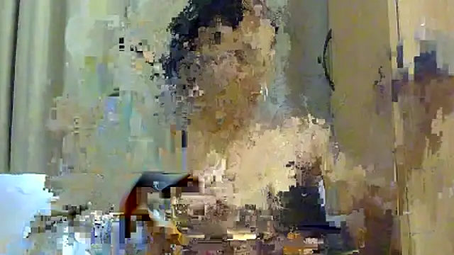 Snapshot of tripti2 chatting on 06/12/26, 02:43 tripti2 online show from 06/12/26, 02:43