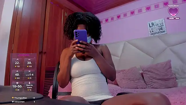 CoccoBele69 online show from 03/18/25, 10:04