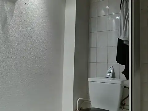 Snapshot of Lauzo21 chatting on 09/22/25, 03:19 Lauzo21 online show from 09/22/25, 03:19