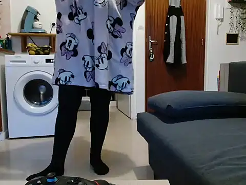 Snapshot of Lauzo21 chatting on 10/08/25, 05:38 Lauzo21 online show from 10/08/25, 05:38