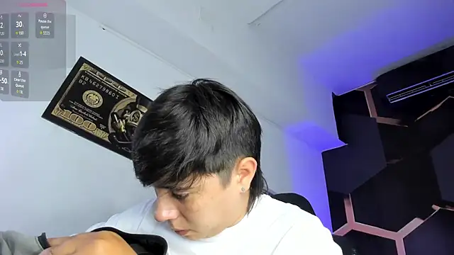 AbbySmiitth  online show from 11/21/25, 11:25