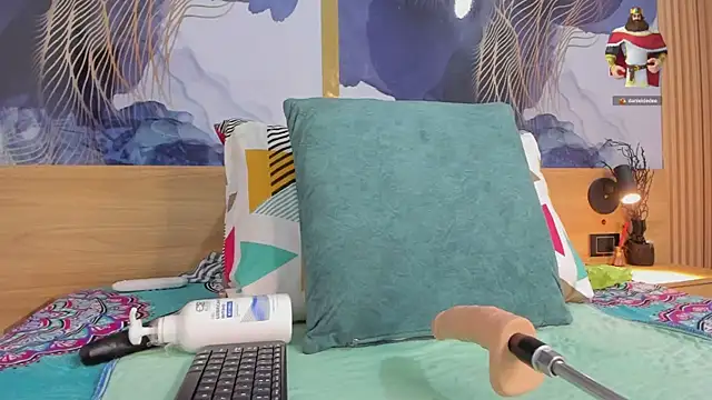 AlomdraPeach online show from 02/10/25, 10:51