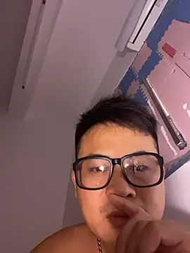 lixiaoshuai8 online show from 10/09/25, 06:55