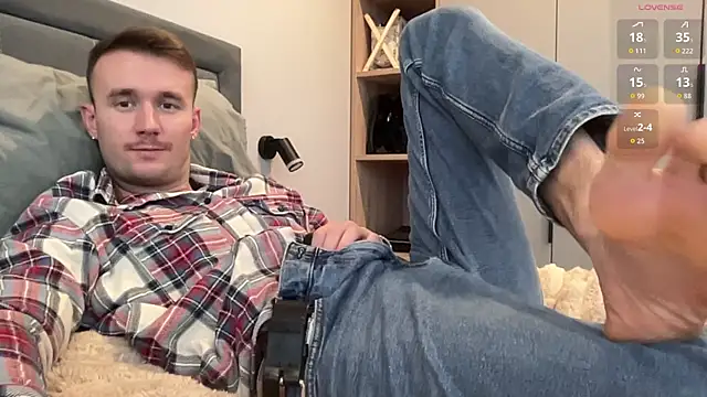 cute mark online show from 11/30/25, 12:20