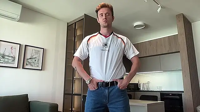 cute mark online show from 07/17/26, 11:39