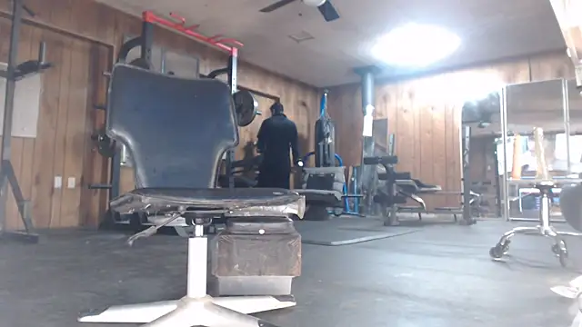 Snapshot of n8vpumpnhump chatting on 11/26/25, 02:23 n8vpumpnhump online show from 11/26/25, 02:23