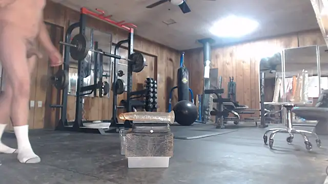 Snapshot of n8vpumpnhump chatting on 12/02/25, 12:16 n8vpumpnhump online show from 12/02/25, 12:16