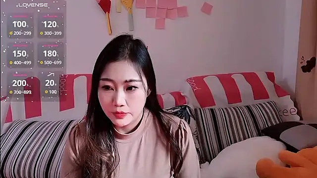 Snapshot of Kele-168 chatting on 12/15/24, 08:41 Kele-168 online show from 12/15/24, 08:41