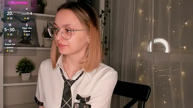 ms elizabethqueen online show from 01/11/25, 03:09