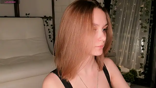 ms elizabethqueen online show from 03/09/25, 04:33