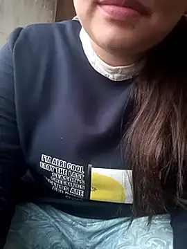 rituu07 online show from 12/19/24, 12:01