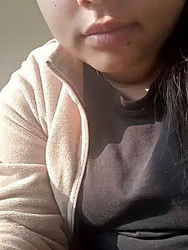 rituu07 online show from 12/20/24, 08:38