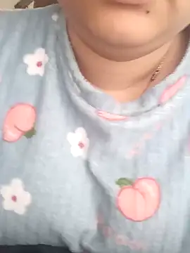 rituu07 online show from 02/14/25, 09:45