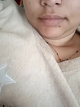 rituu07 online show from 02/20/25, 04:28