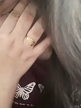 rituu07 online show from 03/19/25, 06:03