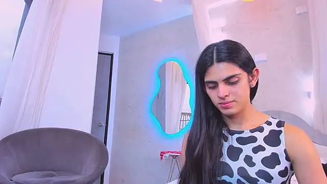 Venusflame   online show from 09/14/25, 12:26