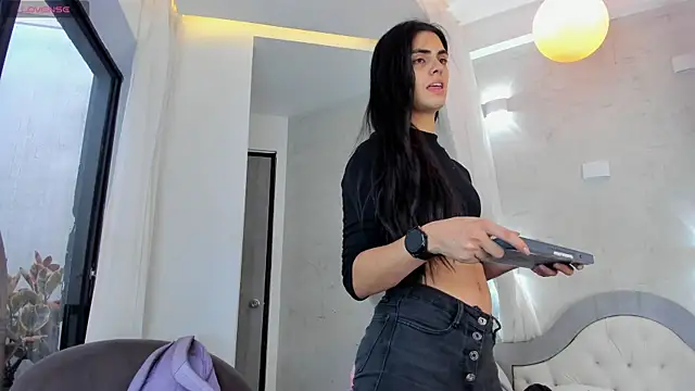 Venusflame   online show from 09/15/25, 12:38