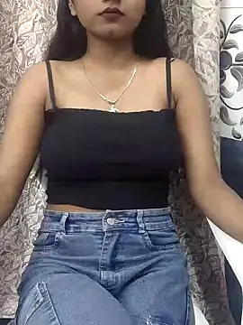 Ishaani 0 online show from 02/06/25, 03:52
