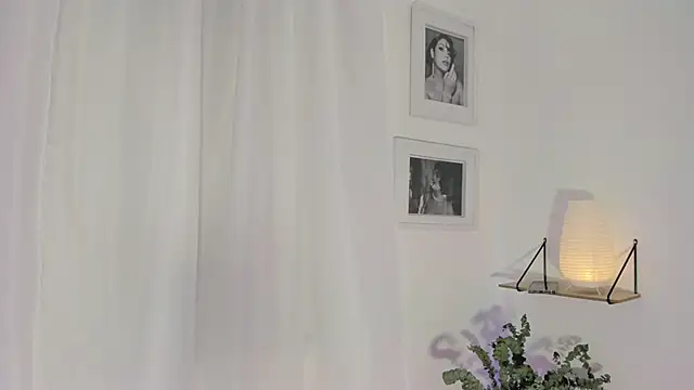Candelariia  online show from 03/05/25, 07:27