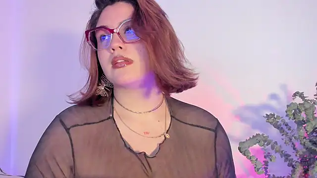 Candelariia  online show from 03/10/25, 09:51